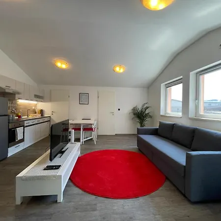 Chic Loft With Open Floor Plan Lejlighed *