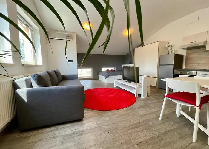 Chic Loft With Open Floor Plan Lejlighed *